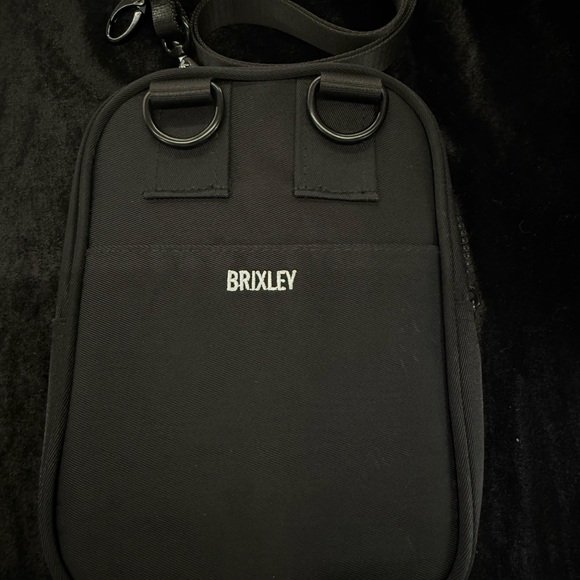 Brixley médium Crossbody sling Bag - Picture 4 of 8